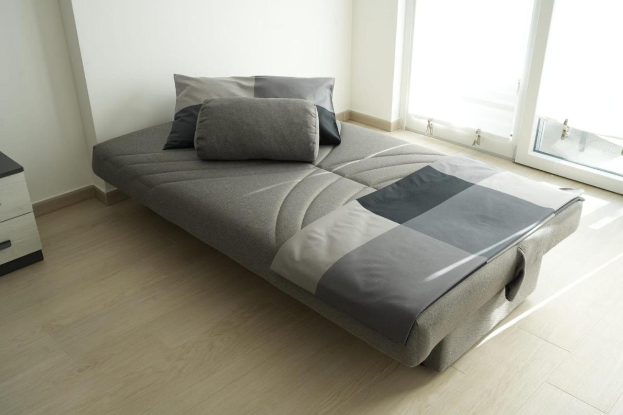 Homega - City Center New Apartment Bari Luaran gambar
